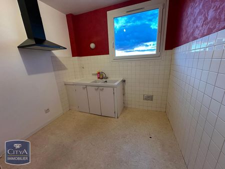 Location Appartement 2 pièces 52m² CHATEAUROUX 36000 - Photo 5