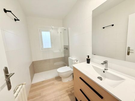 4 room luxury Detached House for rent in Rocafort, Valencia - Photo 4