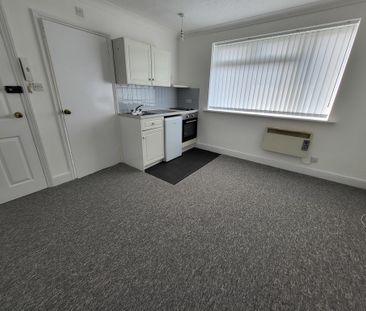 Gladstone Road, Poole - Photo 3