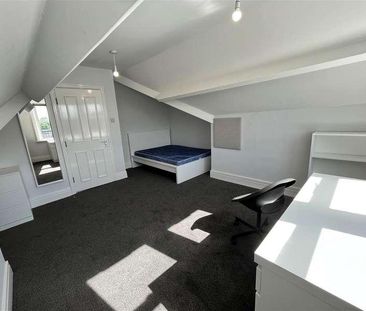 Huntsmoor House, Spital Tongues, NE2 - Photo 6