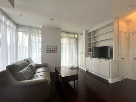 For Lease - 1 Bedford Road Unit# 715, Toronto, Ontario - Photo 4