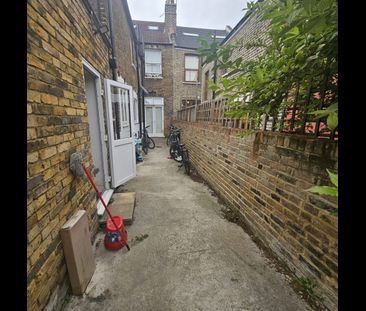 Room in a Shared House, Hermitage Road, N4 - Photo 1