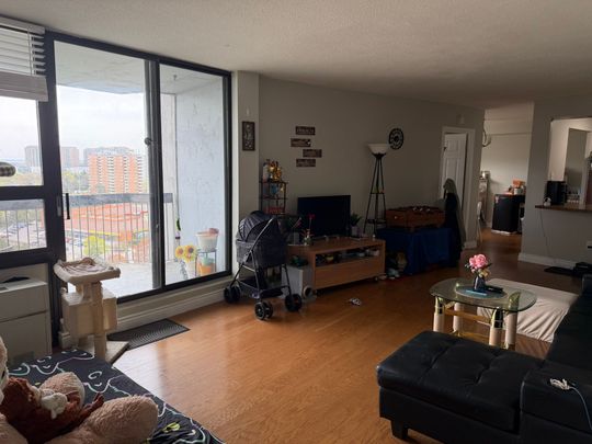 For Lease - 50 MISSISSAUGA VALLEY Boulevard Unit# 1516, Mississauga, Ontario - Photo 1