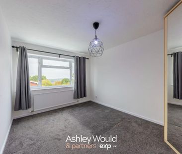 4 bedroom detached house to rent - Photo 6