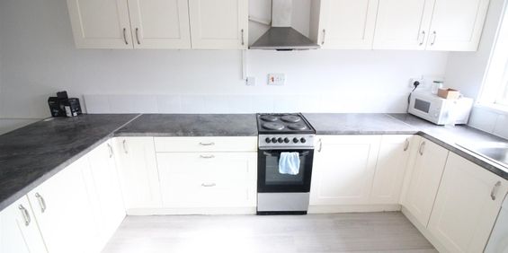 Deepwell Close, Isleworth - Photo 3