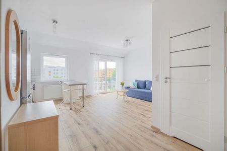 Kawalerka z balkonem w pełni wyposażona. 31.97 m² - Фото 4