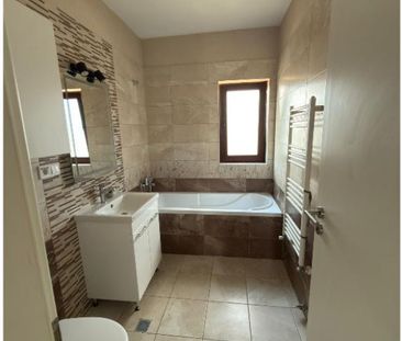Apartament 2 camere modern cu parcare ,Sanpetru,Shop Park - Fotografie 5