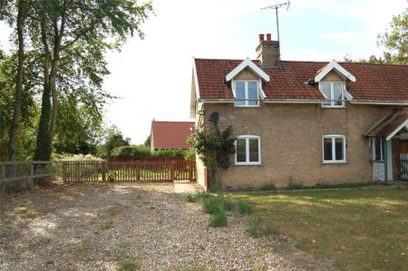 3 bedroom semi-detached house to rent - Photo 2