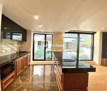 DUPLEX SPECTACULOS PRIMAVERII ONE CHARLES DE GAULLE de inchiriat Pr... - Fotografie 6