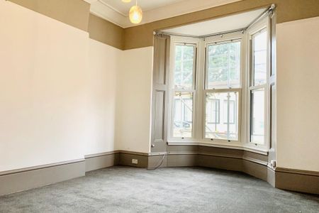 Spring Hill, LINCOLN - Photo 2