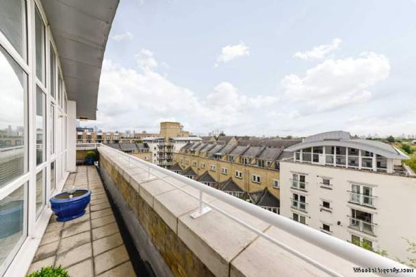 2 bedroom property to rent in London - Photo 1