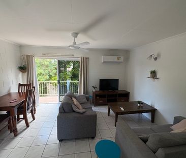 Perfect Location, Short-Term Lease, Fully Furnished! - Photo 2