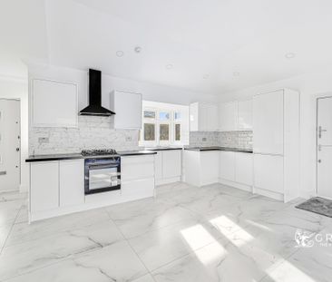 Greenacres, Fobbing, SS17 - Photo 6