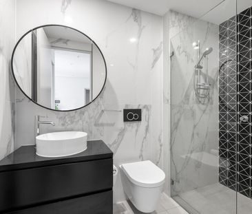 LUX FURNISHED APARTMENT POOL, GYM + SAUNA - Photo 4