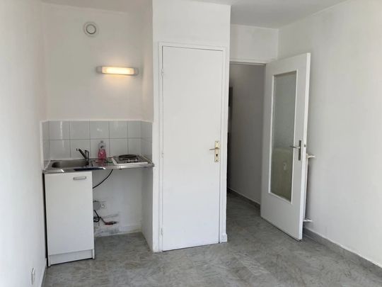 Location Appartement 1 pièce 16m² NICE 06200 - Photo 1