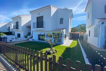 Alquiler de casa o chalet independiente en Urbanización Cuesta de la Palma, 6