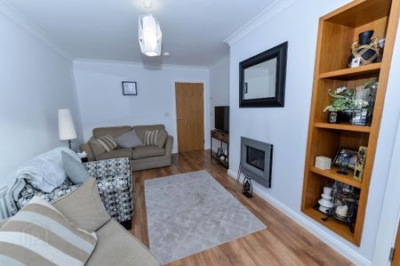 11 Church Court, Moneyreagh, BT23 6EU - Photo 3