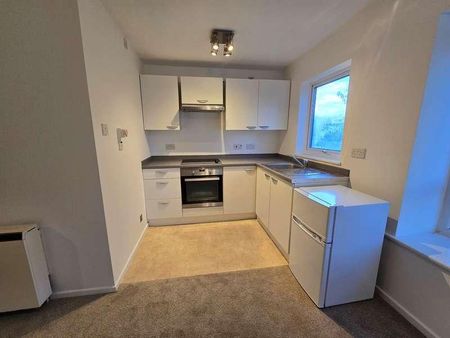 Rednal Mill Drive, Rednal, Birmingham, B45 - Photo 5