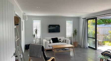 Executive Four Bedrooms in Papamoa - Photo 4