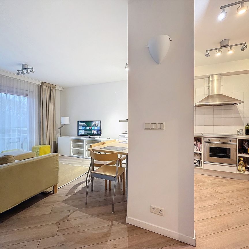 Flat - for rent - Photo 1