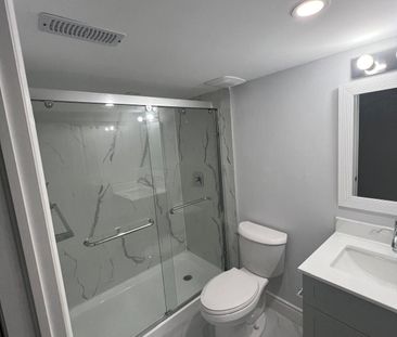 For Lease - 8 Evanwood Crescent Unit# Bsmt, Brampton, Ontario - Photo 2