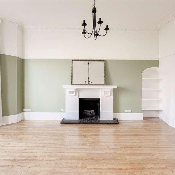 Warrior Square, St Leonards, TN37 - Photo 1