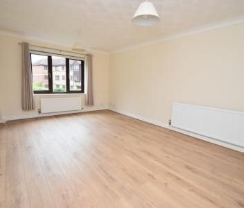 Glendenning Road, Norwich, NR1 - Photo 1