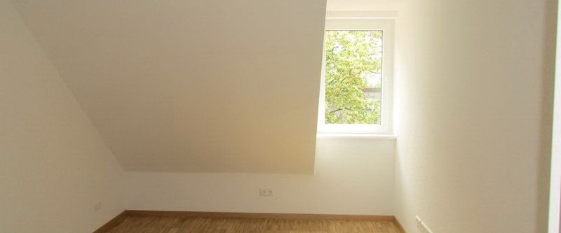 4,0-Zimmer-Wohnung in Hannover Zoo - Photo 1