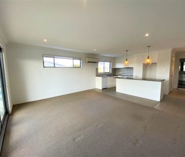 Welcome to your new home at 1/32 Trafalgar Street, Woolgoolga - Photo 2