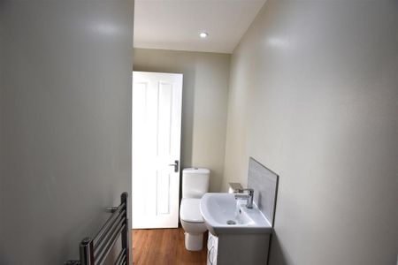 2 bedroom townhouse to rent - Photo 5