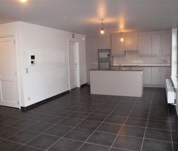 Appartement met twee slaapkamers, terras en autostaanplaats in Tong... - Foto 6
