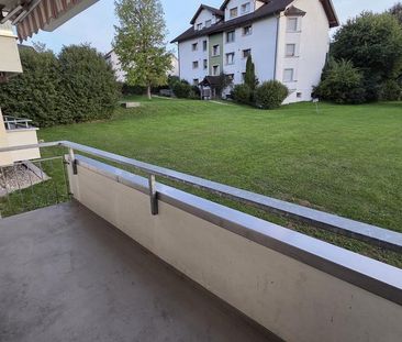 Single-Wohnung in schöner, ruhiger Wohngegend - Photo 3