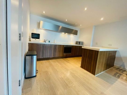 1 Bed Flat, Orion Building, B5 - Photo 1