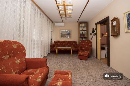Pronájem bytu 3+1 76 m² - Fotografie 2