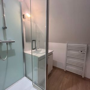 Location Appartement 3 pièces 43m² - Photo 2