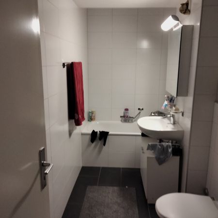 Confortable appartement de 2.5 pièces avec vue - Photo 3