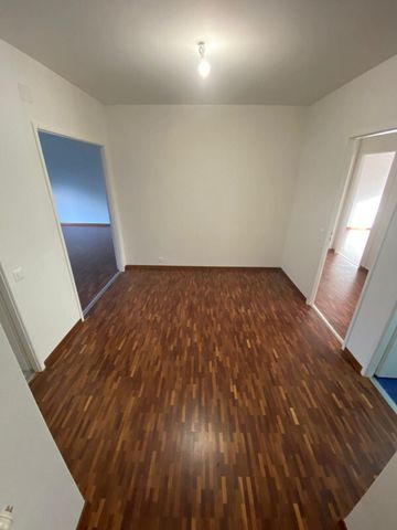Appartement de 5 pièces au 1er étage localiser à Chêne-Bougeries 1224 - Foto 2