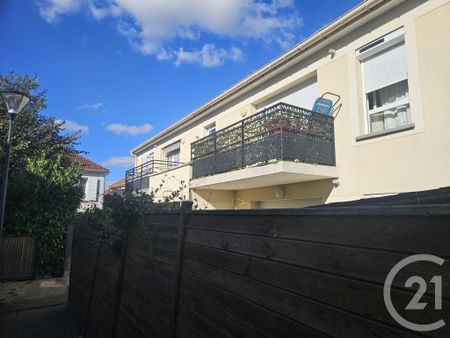 Location Appartement 2 pièces 39m² BRIE COMTE ROBERT 77170 - Photo 2