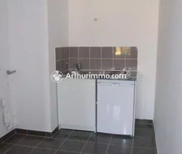 Location Appartement 1 pièces 35 m2 à Lieusaint - Photo 3