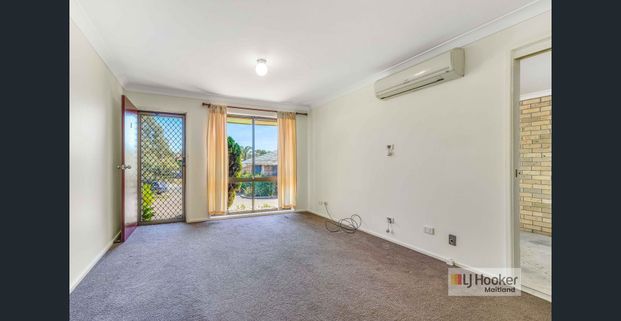 "Low-maintenance Living" - Photo 1