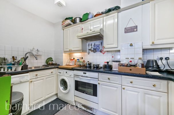 London Road, Ashford - Photo 1