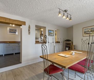 6 bed end of terrace house to rent in North Furzeham Road, Brixham,... - Photo 6