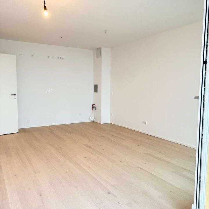 3. OG mit XXL-Loggia: Ruhig gelegen & perfekt geschnittene 2-ZI-Wohnung mit TG-Stellplatz - Photo 1