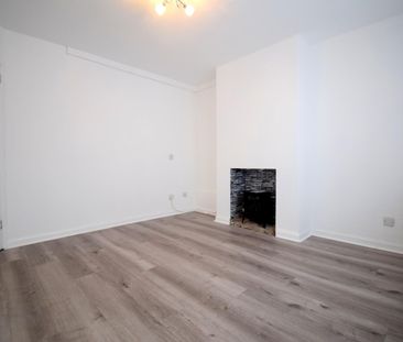 101 Ebor Street, BT126NP, Belfast - Photo 1