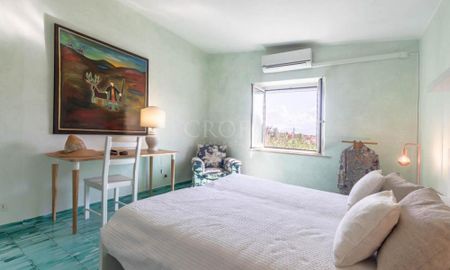 CASTEL DI LEVA: Independent villa , 2 beds, 1 living room, 1 dining room, stockroom, cellar, 2 parking slots, with AC. Ref 2361 - Photo 4