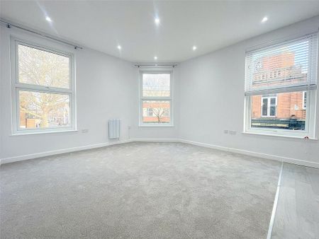 2 bedroom apartment to rent - Photo 2