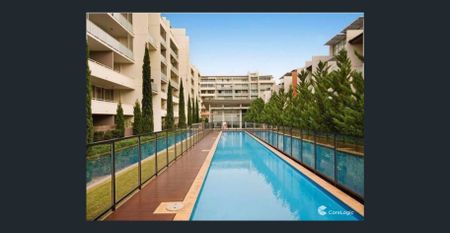 Three-Level Living with 3 Bedrooms, 3 Bathrooms, Terrace & Balcony - Photo 4