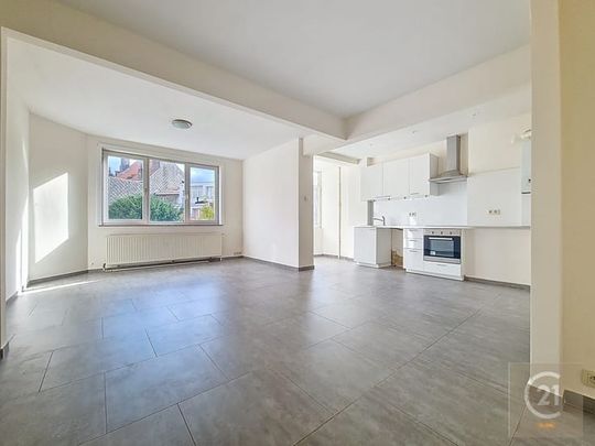 Appartement te huur - Photo 1