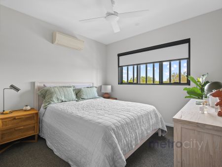 Quiet Street in the best location! - Photo 5