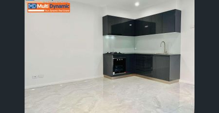 Modern living in a vibrant community - Photo 4